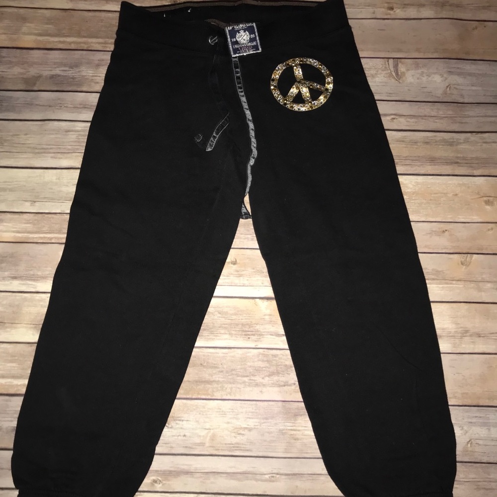 VS PINK CAPRI JOGGERS